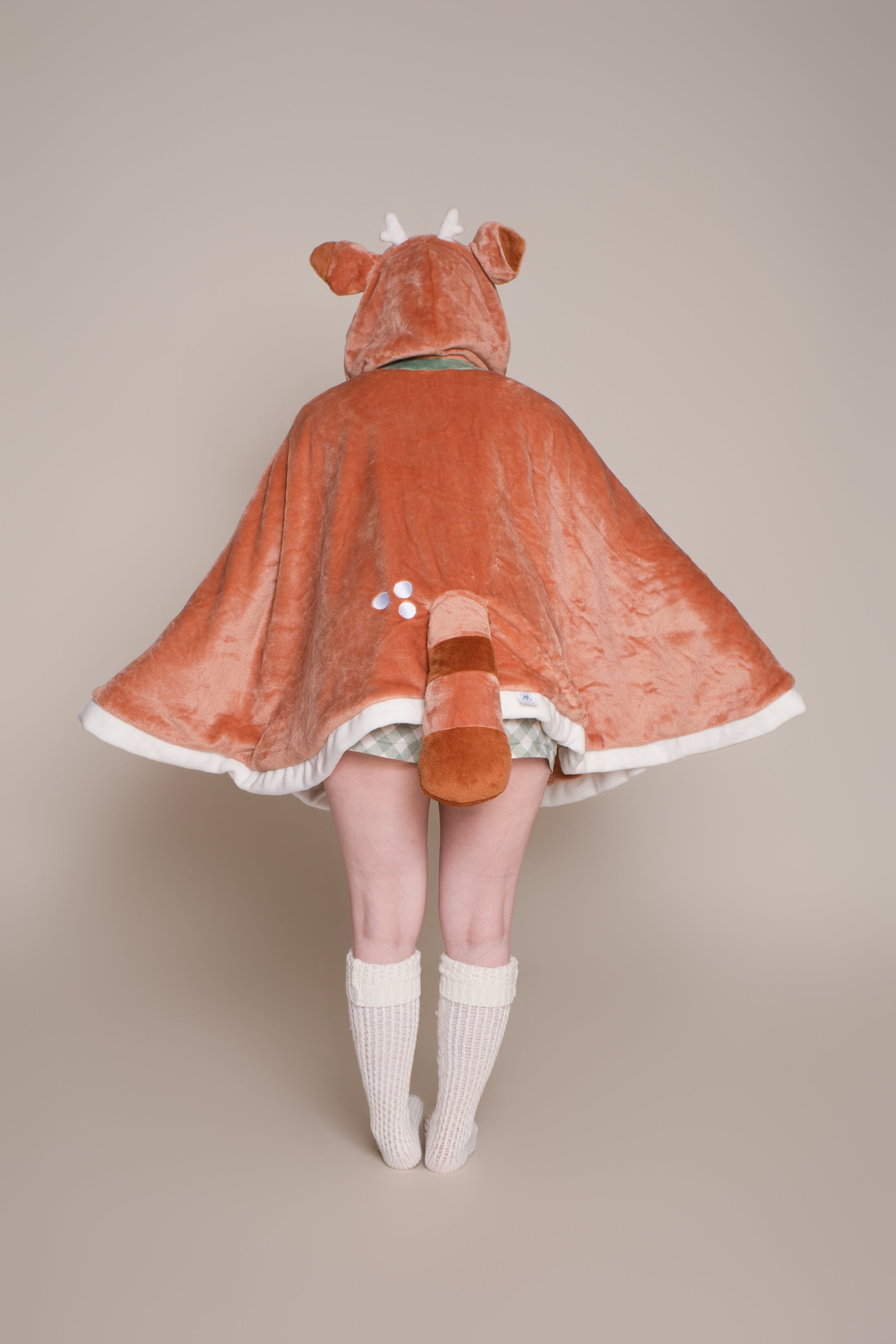 Pre-order DeerCat Cozy Cape