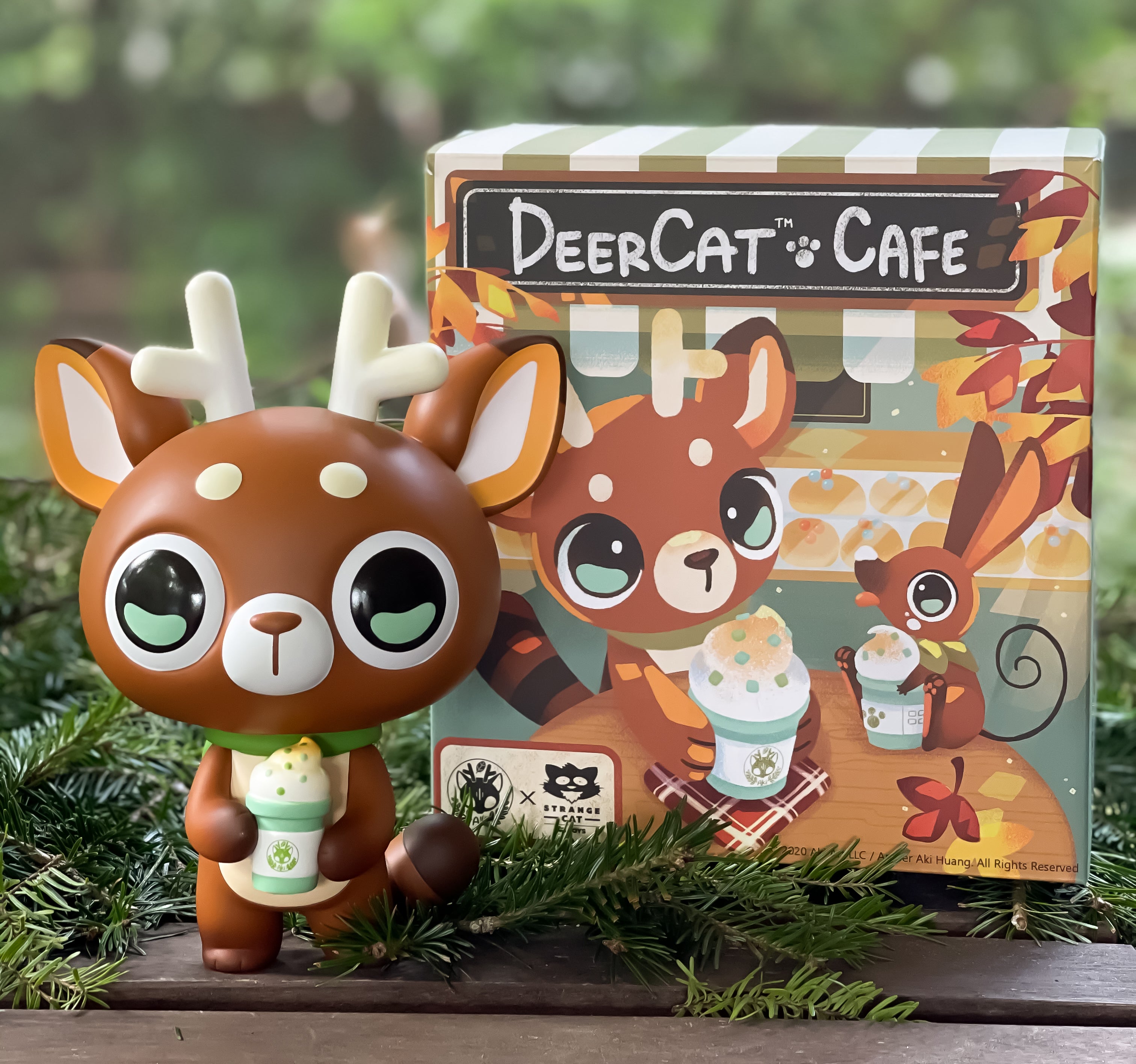 DeerCat Vinyl Toy - Series 1 - Latte Break - LARGE EDITION - VAULT ARCHIVE RELEASE